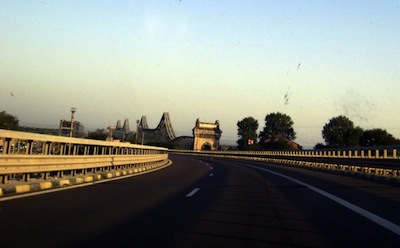 Cu ce viteza va puteti deplasa pe acest sector de autostrada?